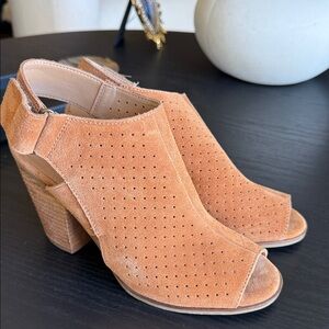 Franco Fortini Suede Tan Peep-Toe Heels